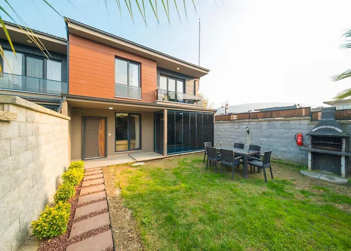 Country Life Aparthotel